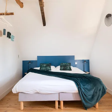 Logis Escale - Grand - Piscine Hébergement de vacances
